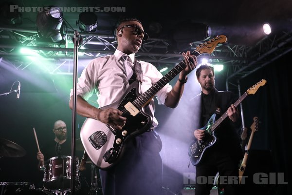 THE DEARS - 2022-09-25 - PARIS - La Boule Noire - 